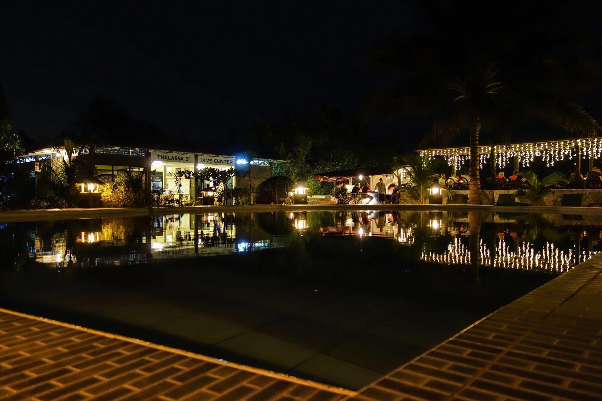 Thalassa Dive & Wellbeing Resort Manado Ngoại thất bức ảnh